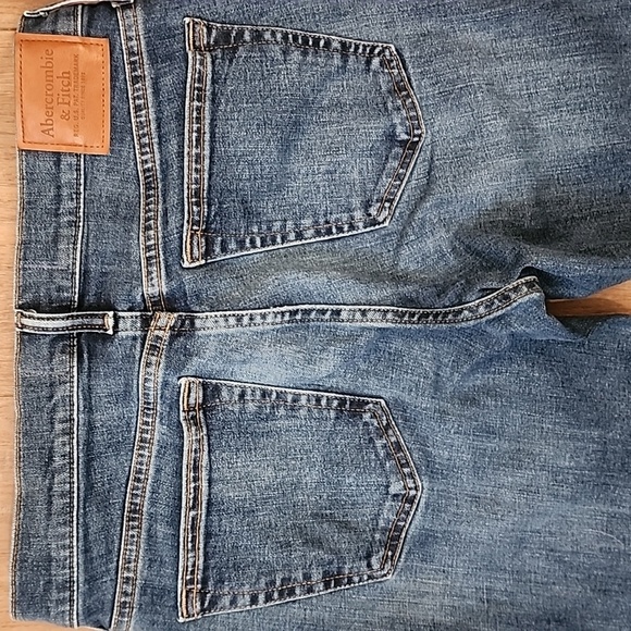 Abercrombie & Fitch Straight Stretch Denim Jeans Medium Wash Men's size 30 x 30 - Picture 5 of 6